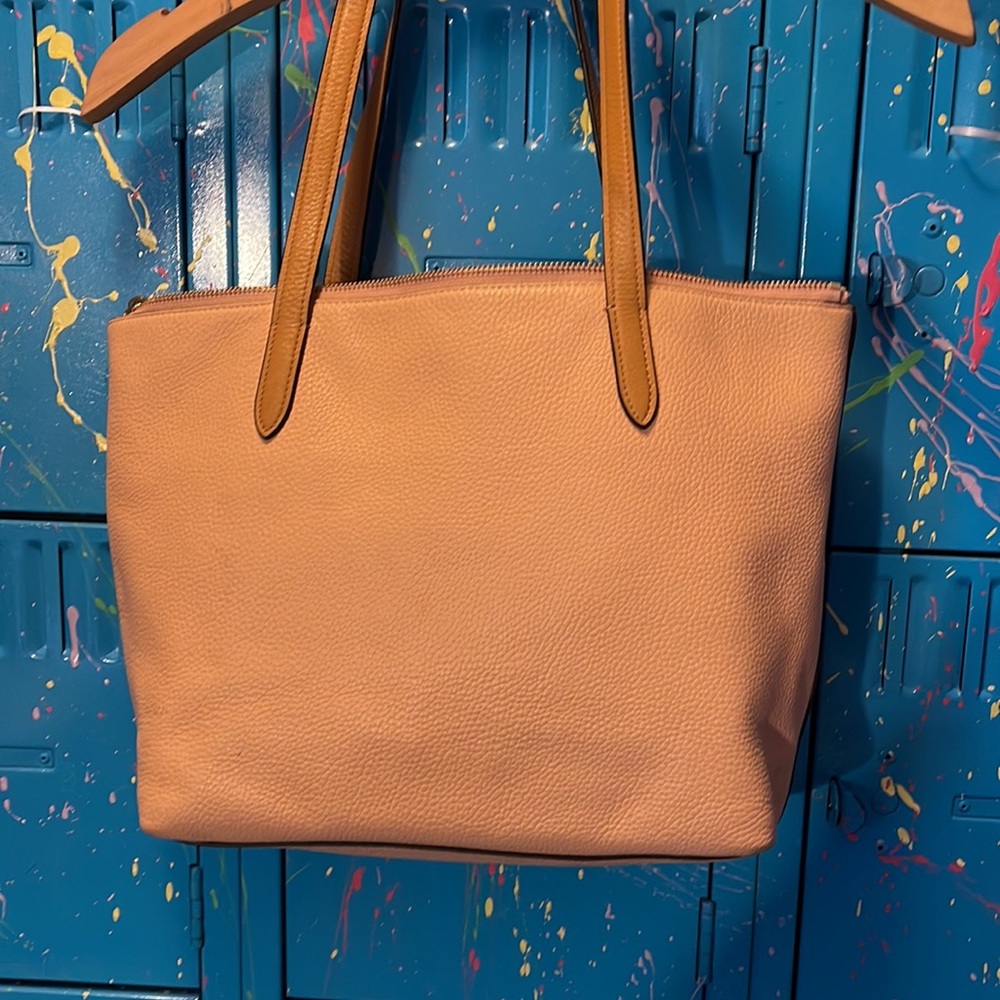 Authentic COACH PURSE Peach and wine colored. - Picture 6 of 11